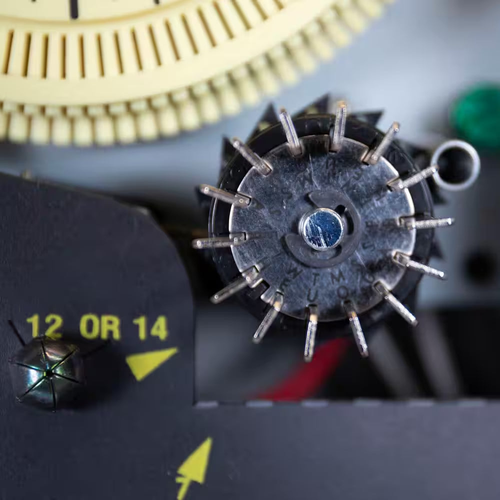 R8800 Series 3 HP 220-Volt Indoor/Outdoor Irrigation/Sprinkler Timer